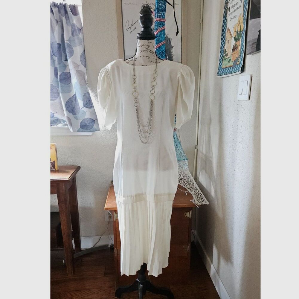 Vintage 80s Maggy Boutique Pleated Tea Dress | 80s does 20s | Great Gatsby